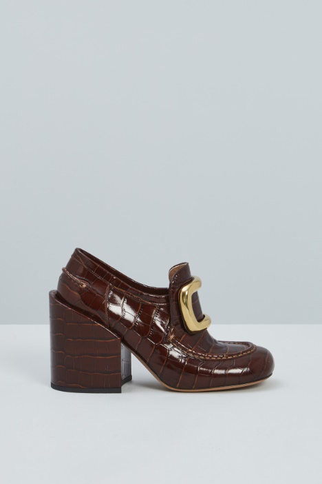 Loafer with heel Intrend