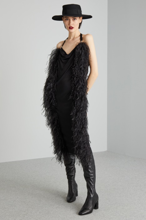 Feather boa-adorned dress Intrend