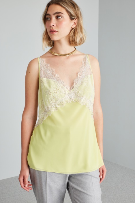 Georgette and lace top Intrend