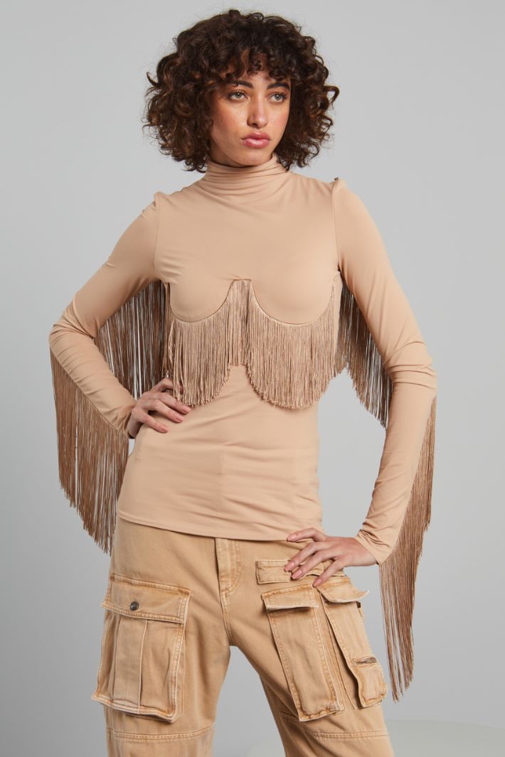 Long fringe-adorned sweater Intrend - 3