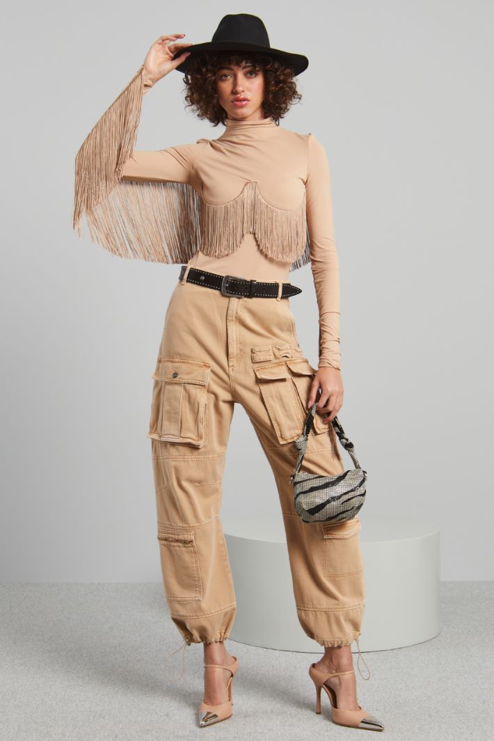 Long fringe-adorned sweater Intrend