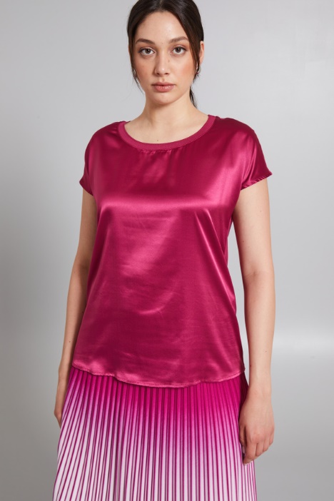Satin T-shirt Intrend