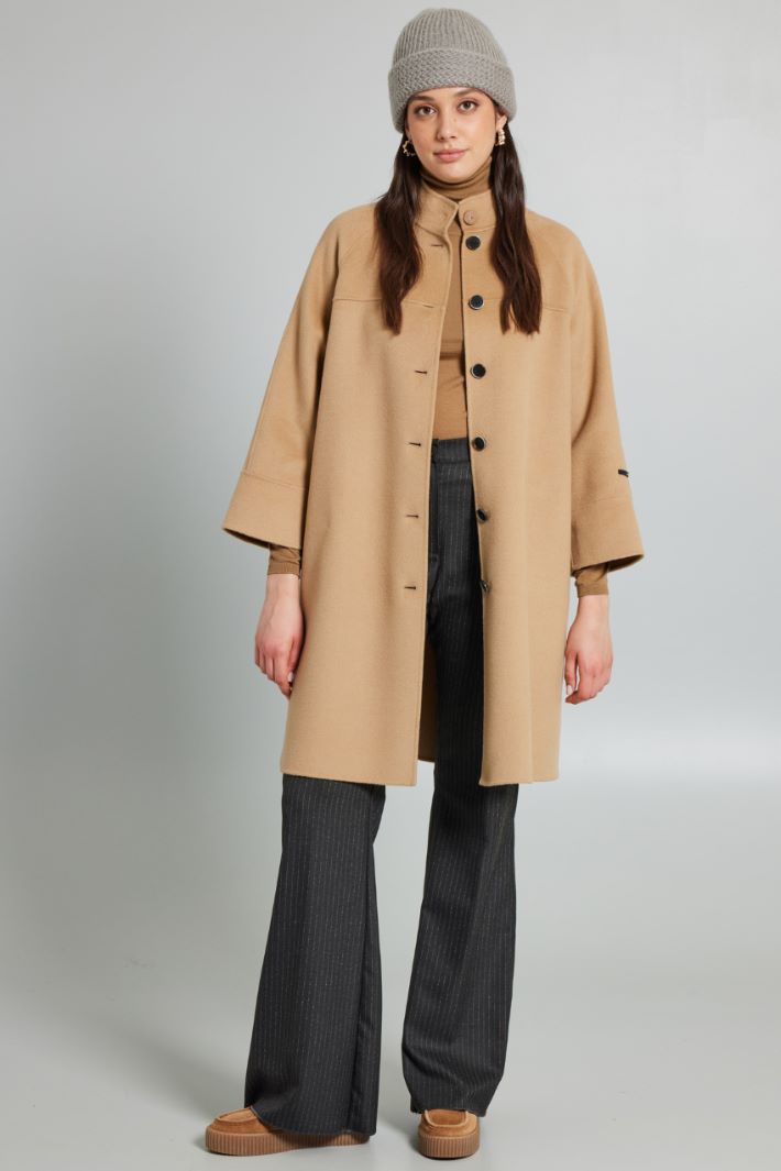 Coat with stand-up collar Intrend