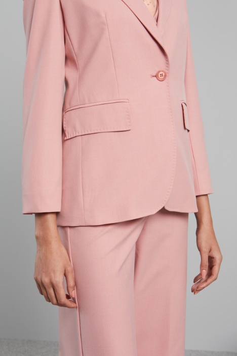 Blazer rifinito a puntino