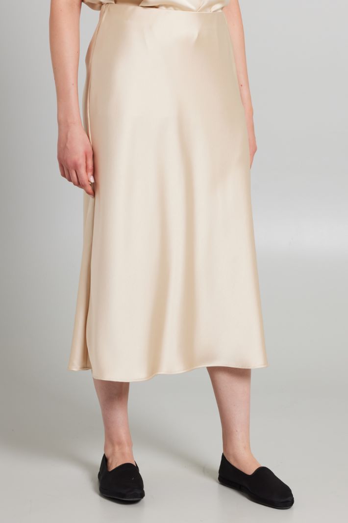 Satin midi skirt Intrend - 3