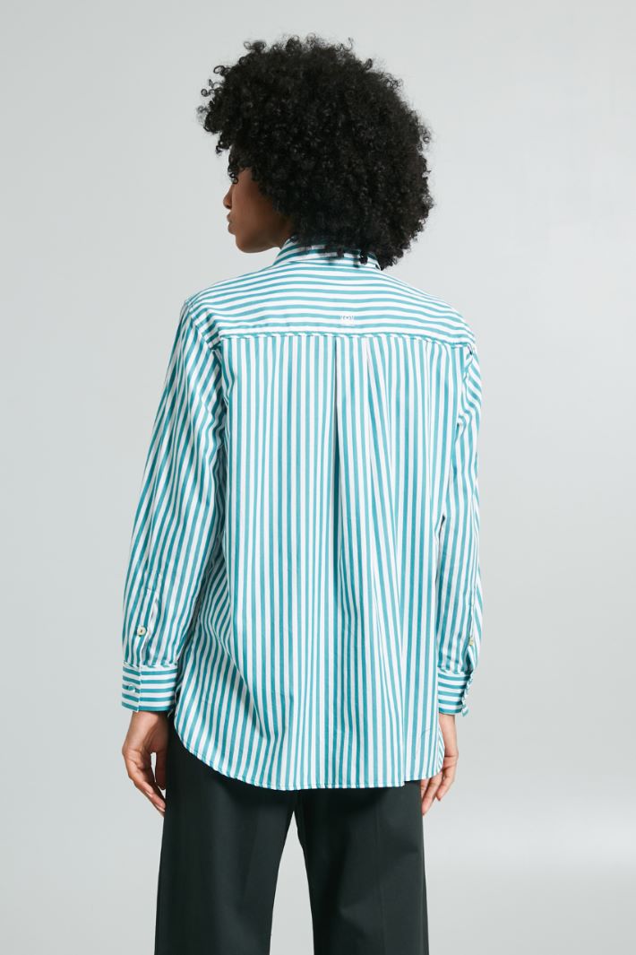 Long shirt with pockets Intrend - 2