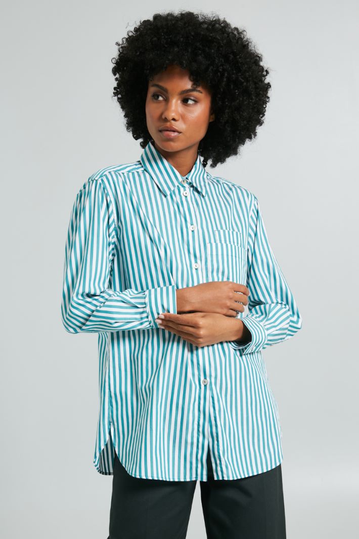 Long shirt with pockets Intrend - 3