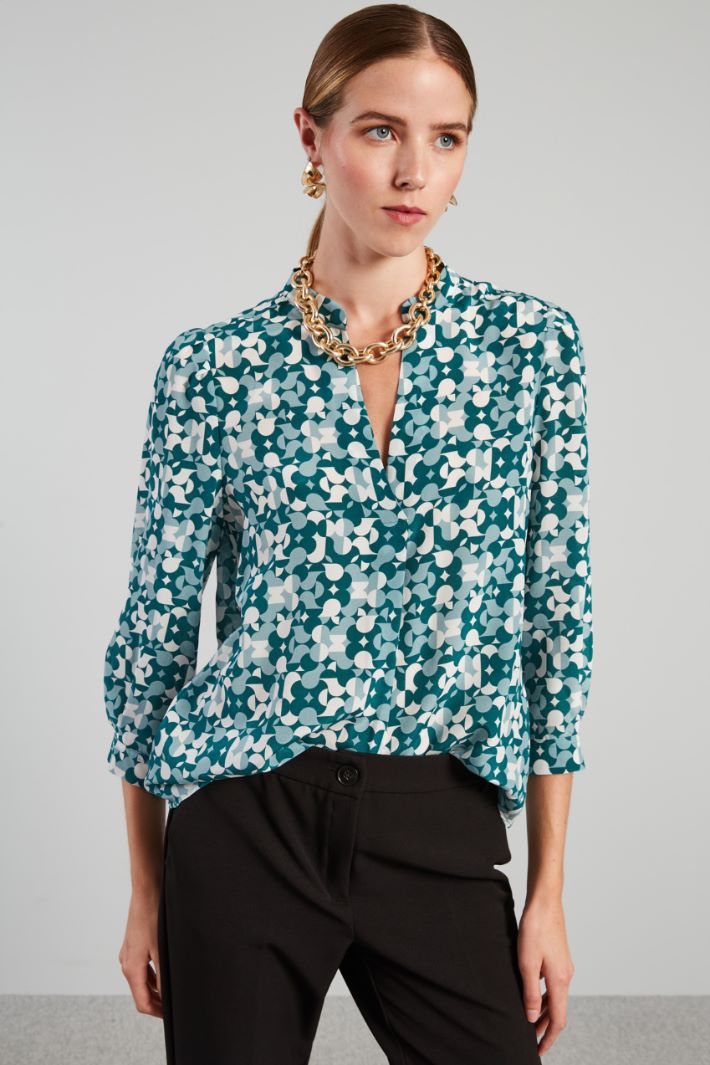 Patterned silk blouse Intrend - 3