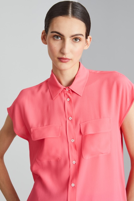 Camicia in crépe con taschini
