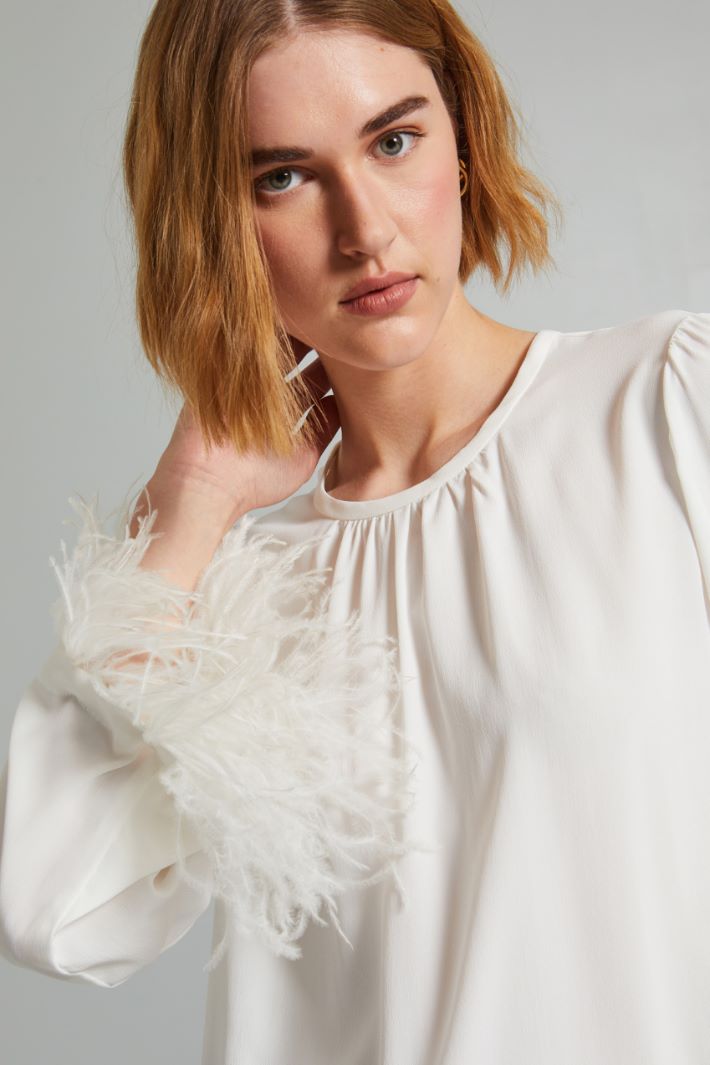 Feather-detail blouse Intrend - 4