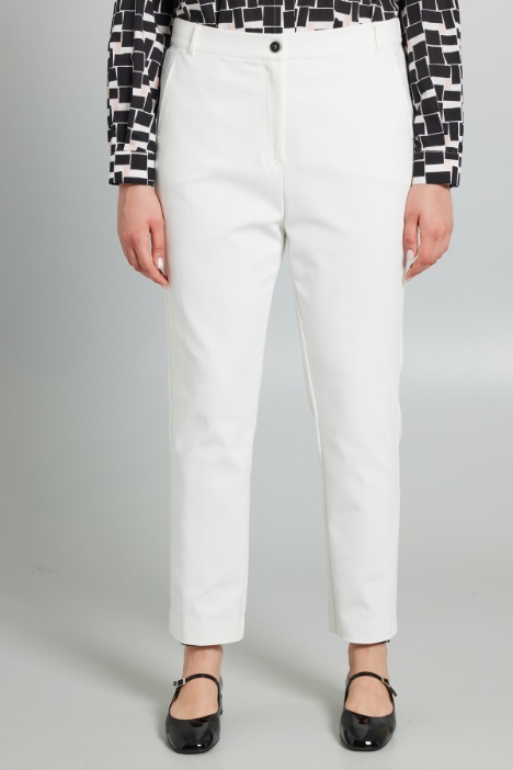 Pantaloni in tela fluida