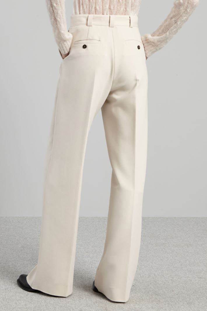 Trousers with sewn pleats Intrend - 2