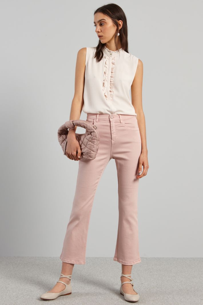 Cropped bull trousers Intrend