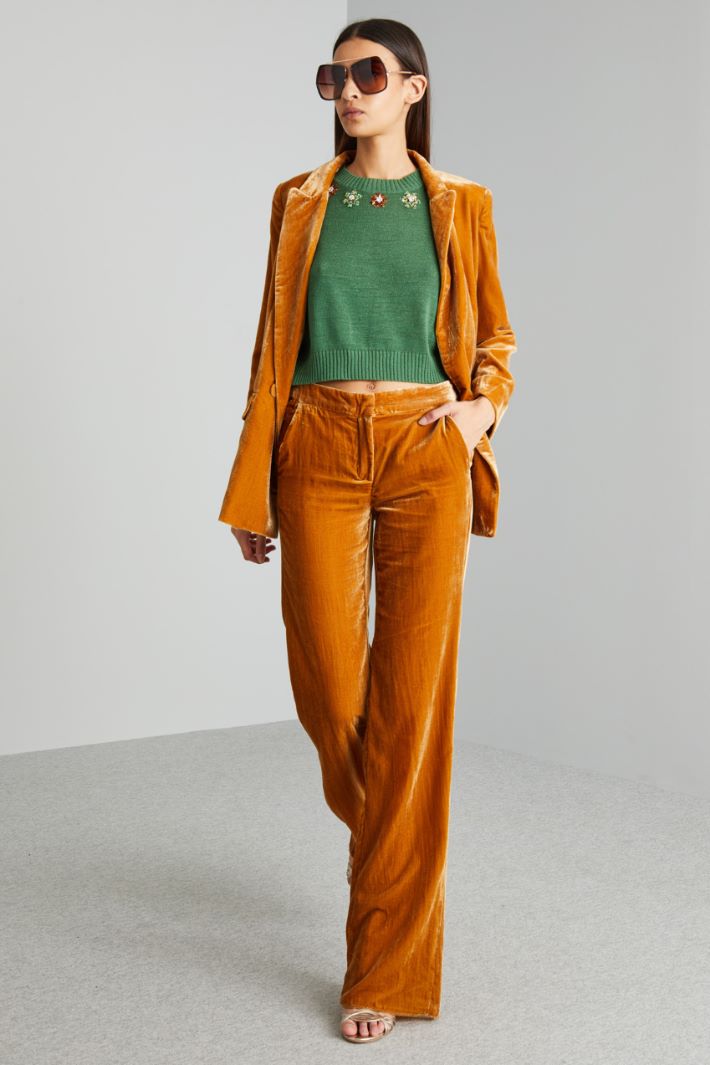 Loose-fit chenille trousers Intrend