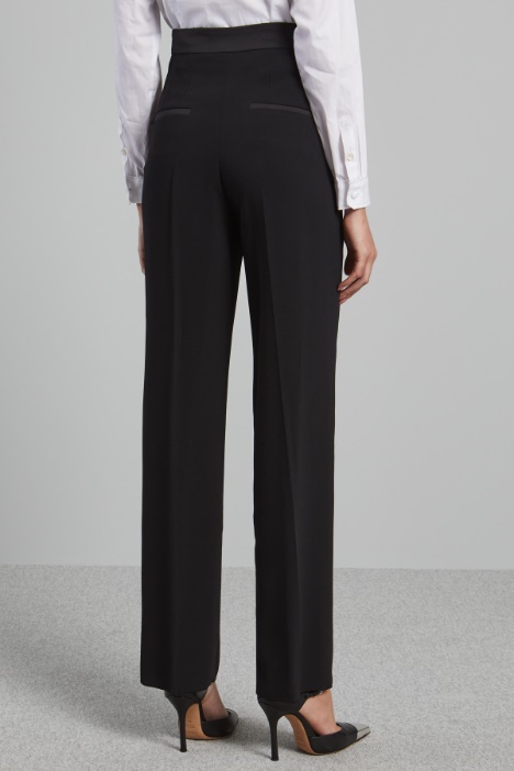 Pantaloni in enver satin