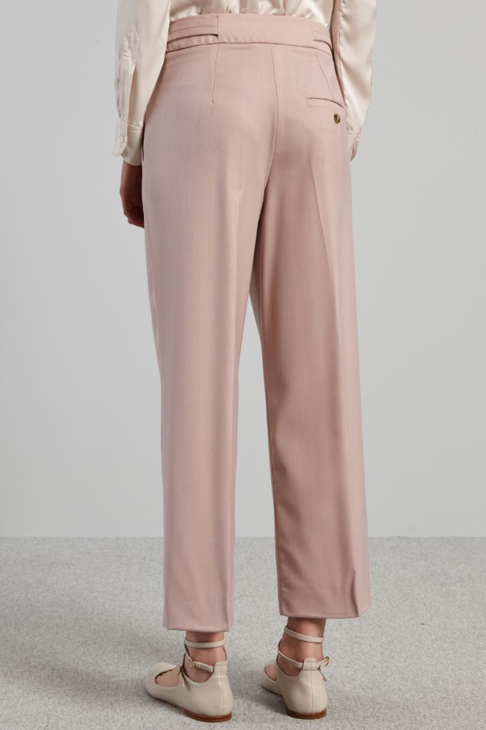 Trousers with tab details Intrend - 4