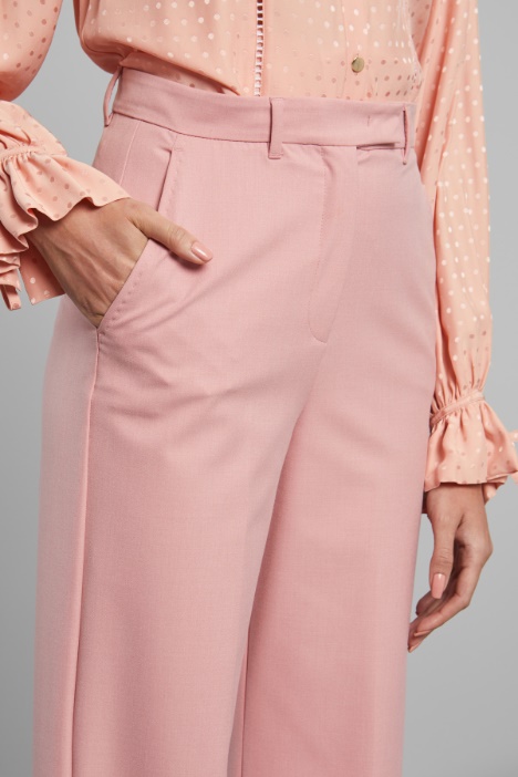 Pantalones holgados de tela