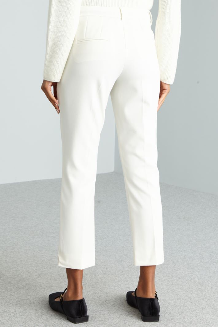 Slit-embellished trousers Intrend - 2