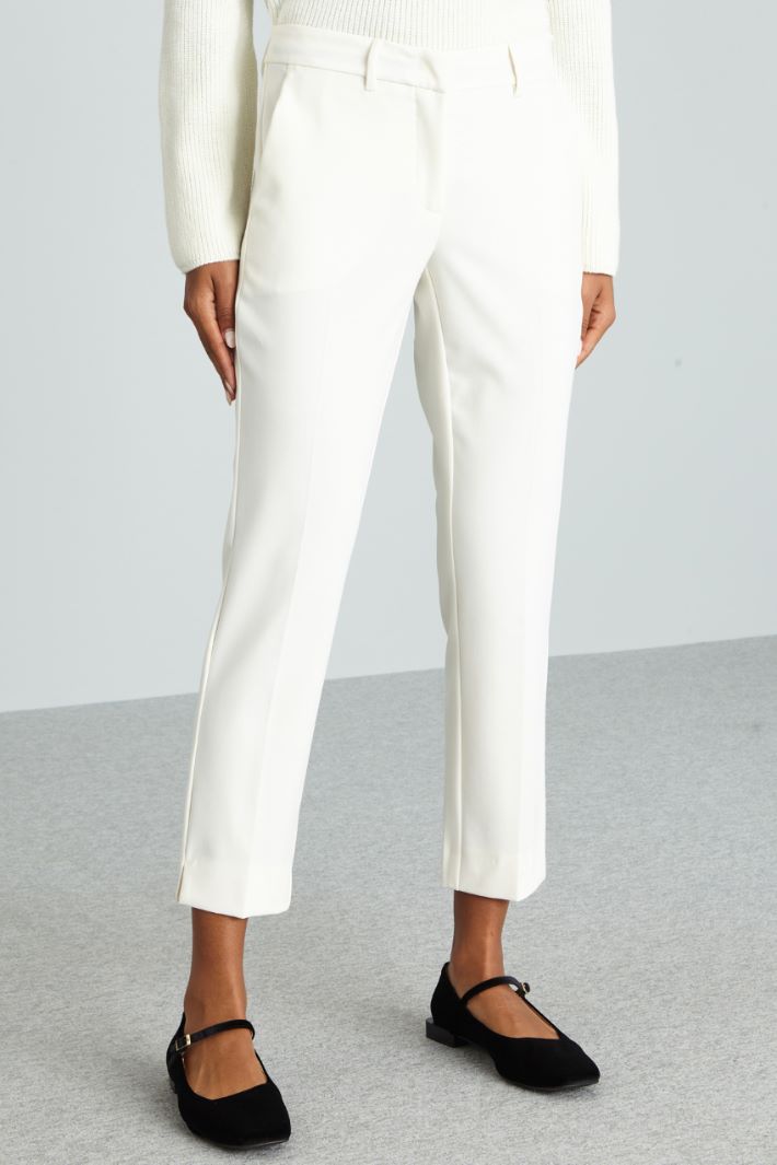 Slit-embellished trousers Intrend - 3