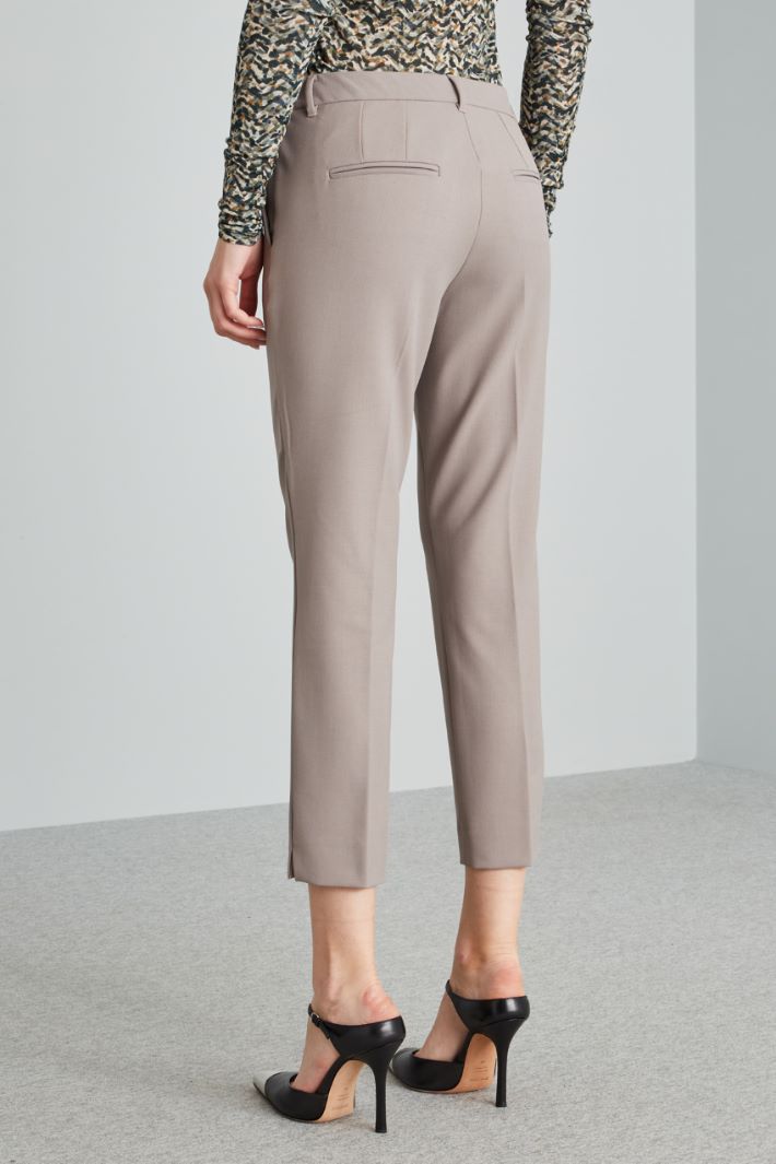 Slit-embellished trousers Intrend - 2