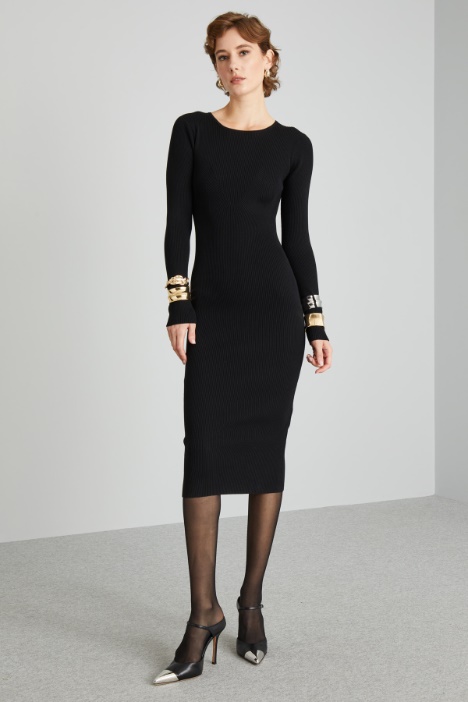 Fitted knit dress Intrend