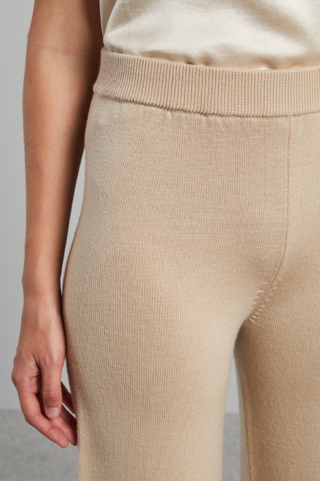 Pantalones de punto de lana