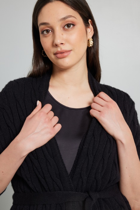 Cardigan a trecce in lana