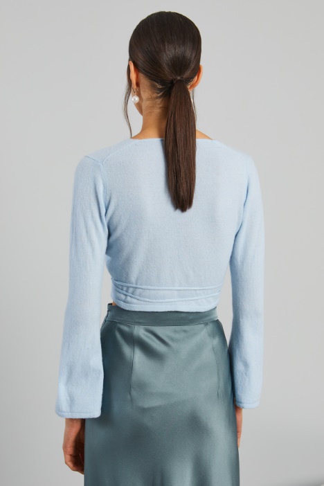 Coprispalle incrociato in lana