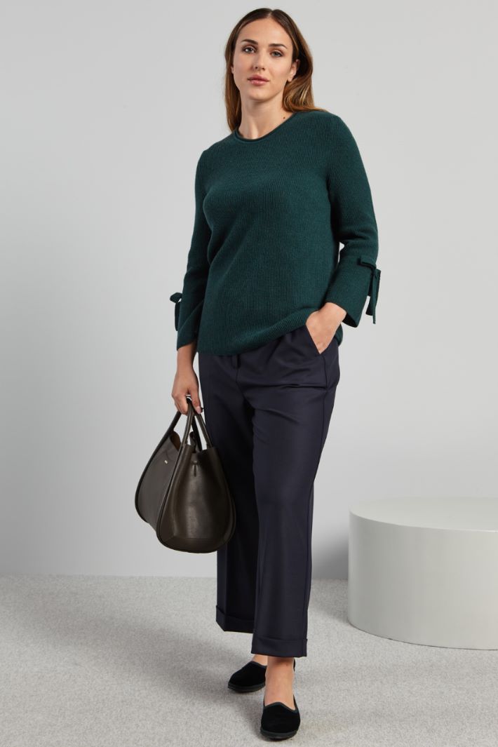 Sweater with tie-embellished sleeves Intrend