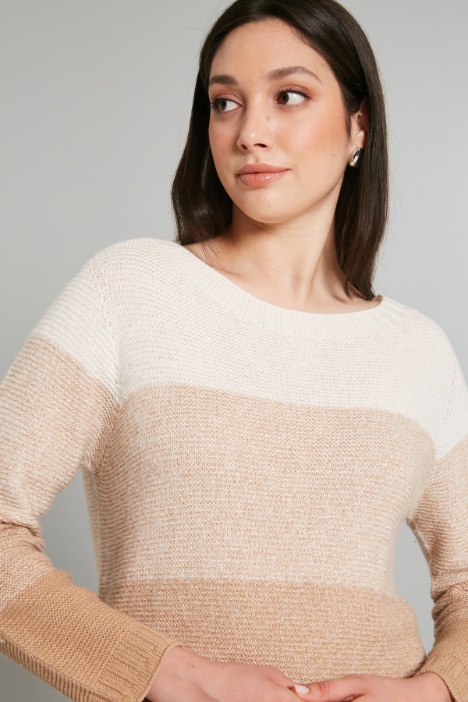 Maglia in tinto filo di lana