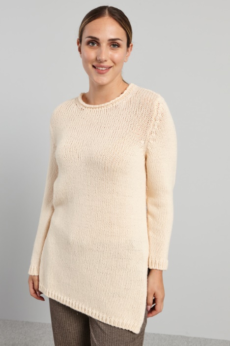 Maglia lunga con spacchi Intrend