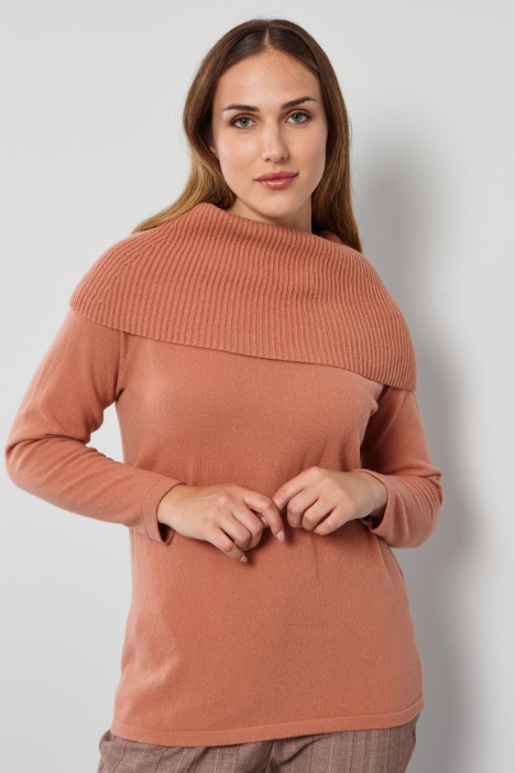Maxi collar sweater Intrend
