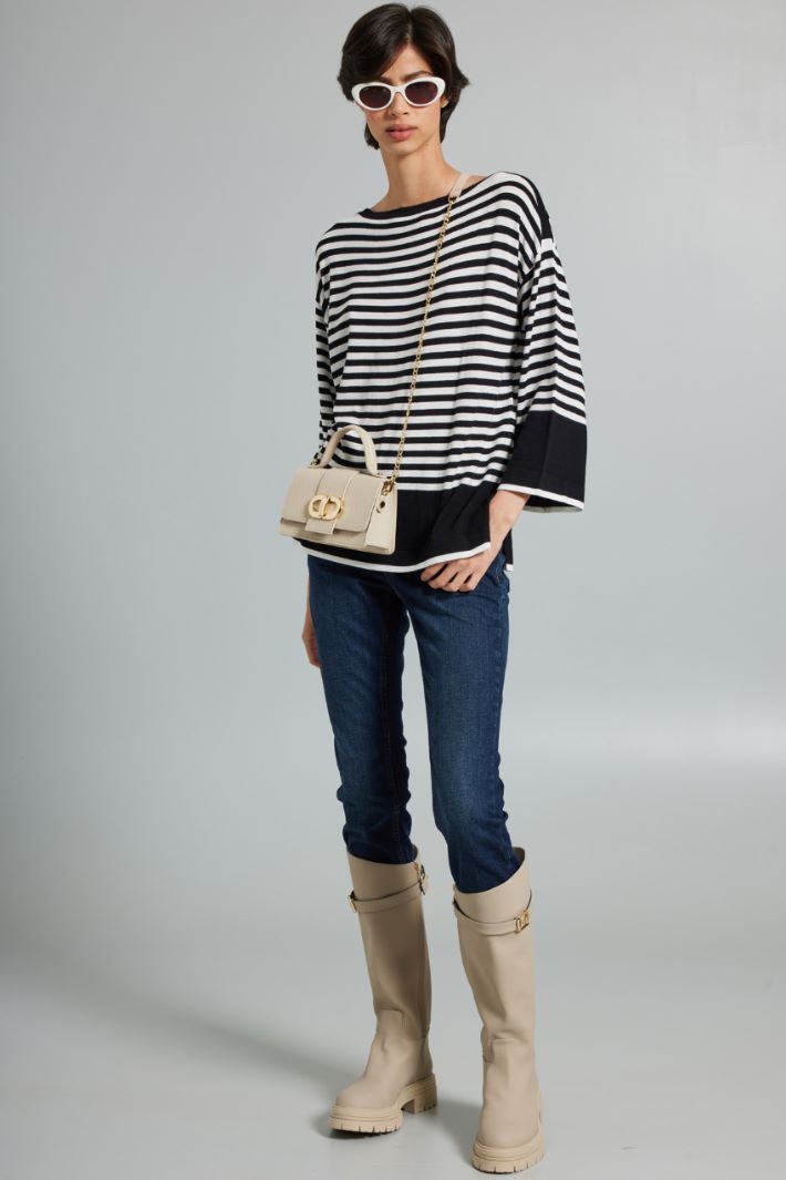 Boat neck sweater Intrend