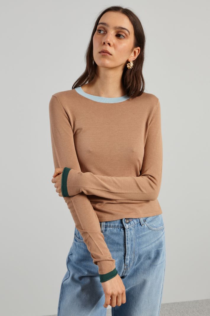 Slim viscose sweater Intrend - 3