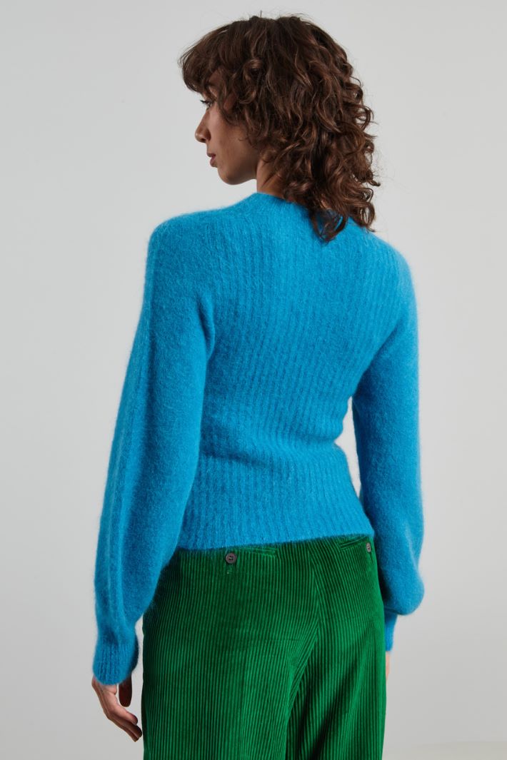 Sweater with puff sleeves Intrend - 2