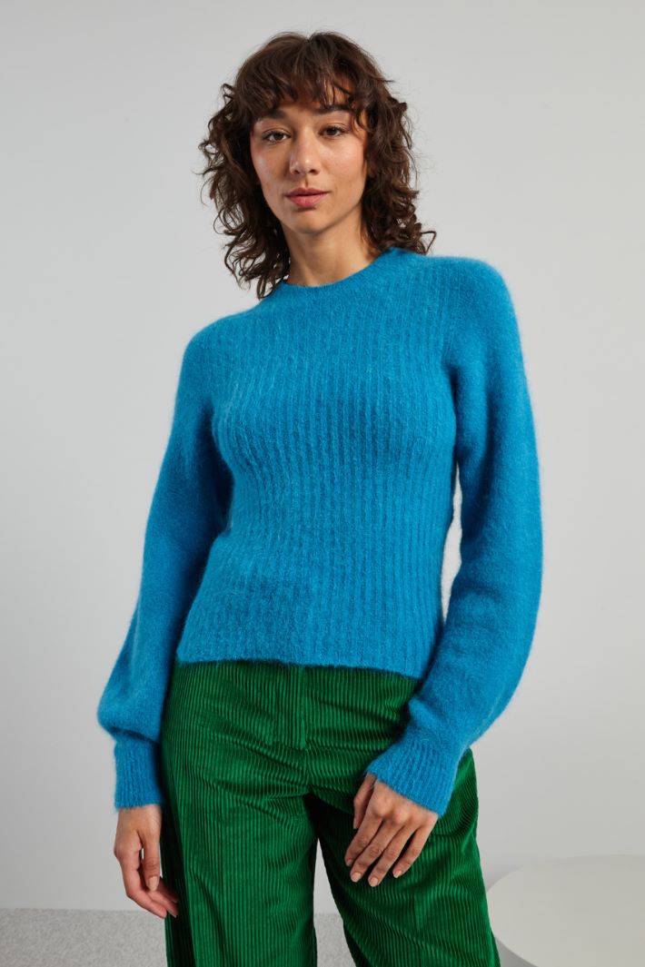 Sweater with puff sleeves Intrend - 3