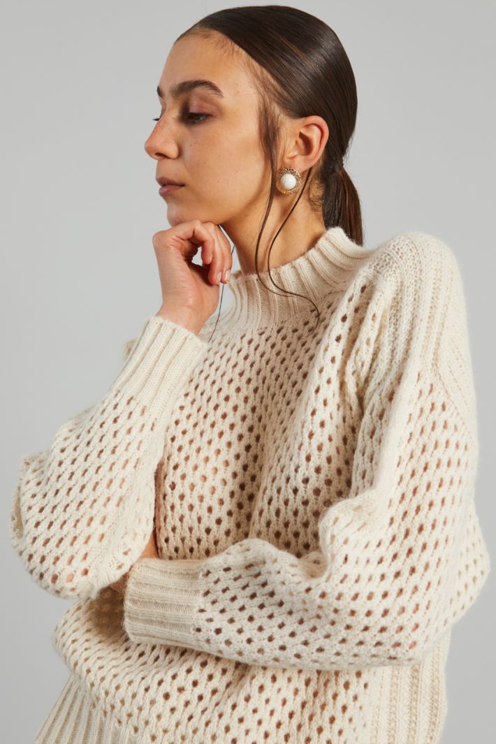 Openwork sweater Intrend - 4