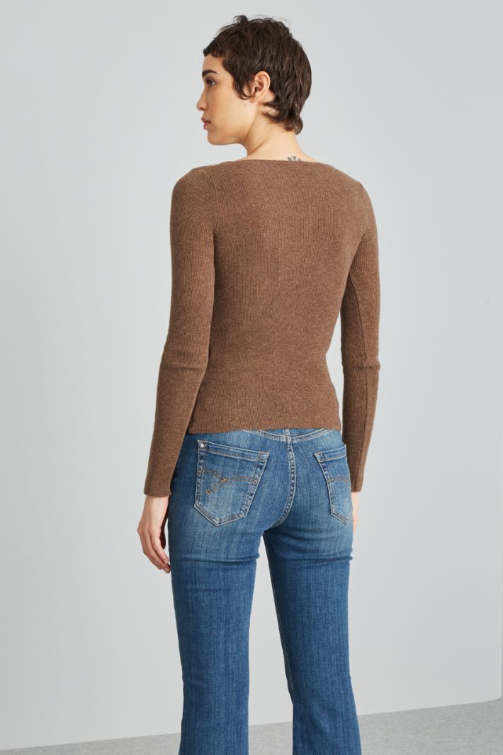 U-neck sweater Intrend - 2