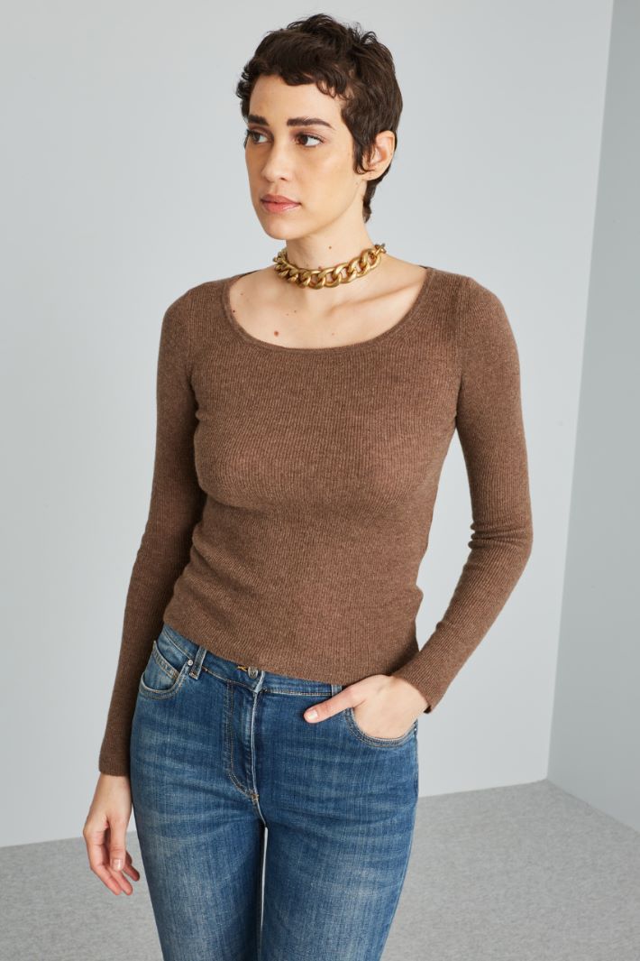 U-neck sweater Intrend - 3