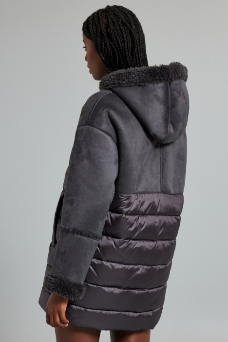 Anorak de dos materiales