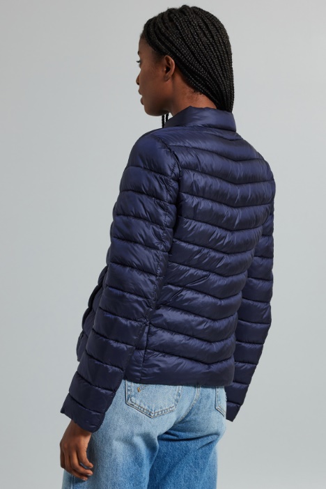 Imbottito con collo montante