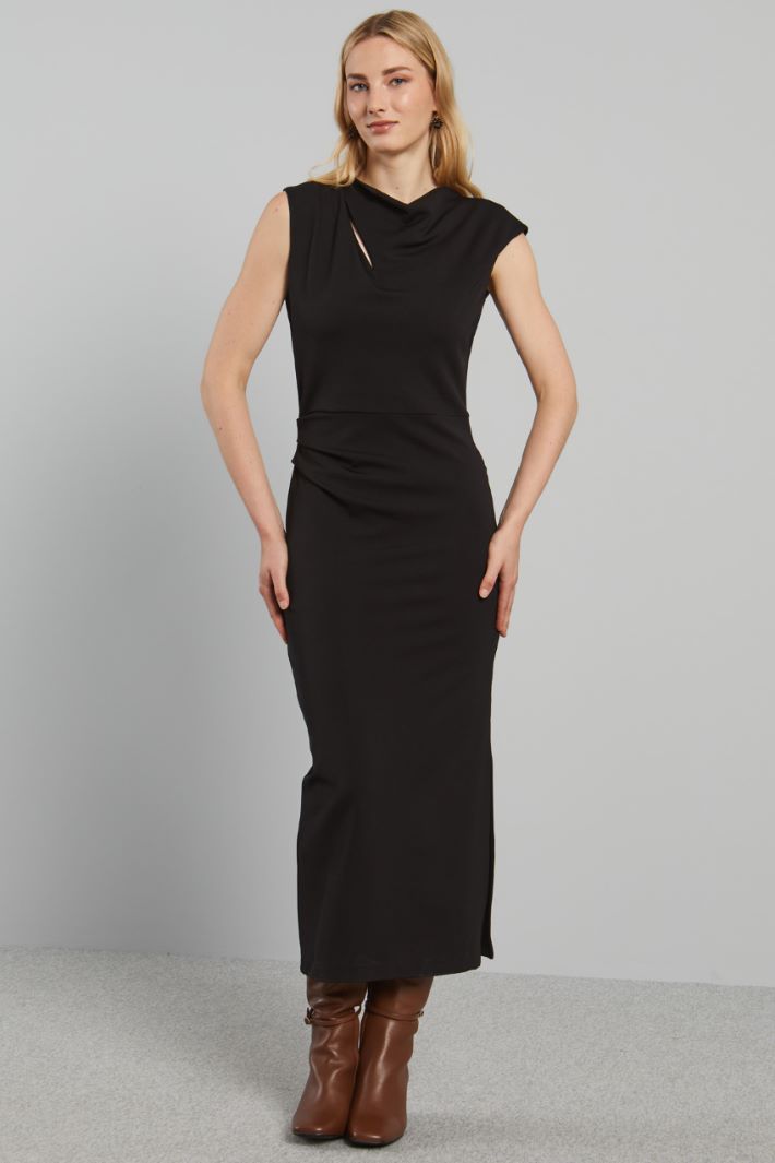 Midi dress with slit Intrend - 3