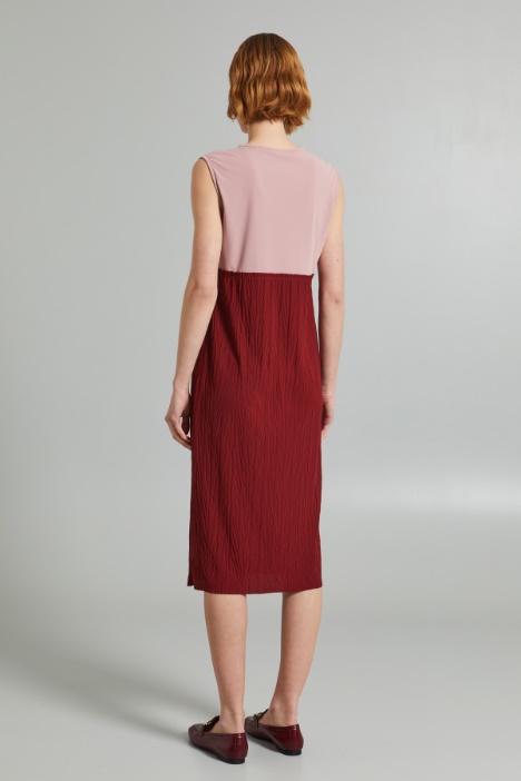 Abito a tubino con cintura