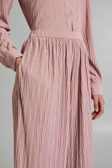 Pantalones amplios plisados, de punto