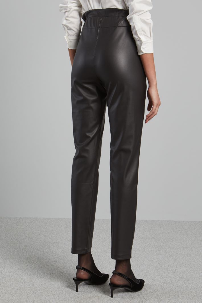 Slim fit faux leather trousers Intrend - 2