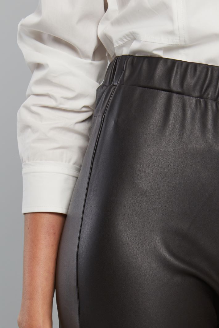 Slim fit faux leather trousers Intrend - 4