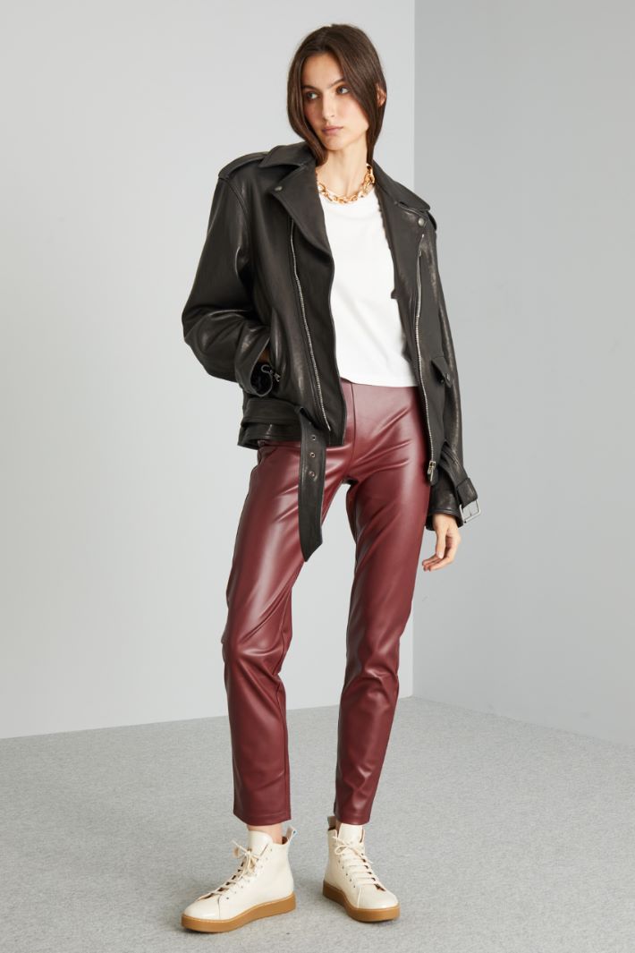 Slim fit faux leather trousers Intrend