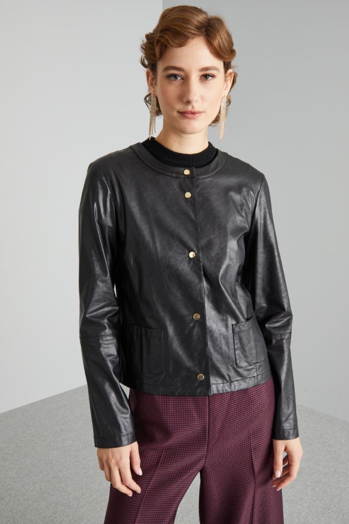 Short faux-leather jacket Intrend - 3