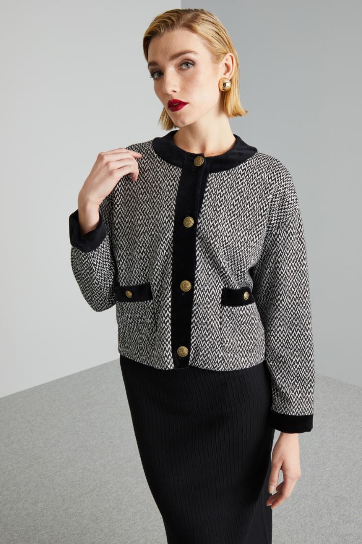 Short jacquard jacket Intrend - 3