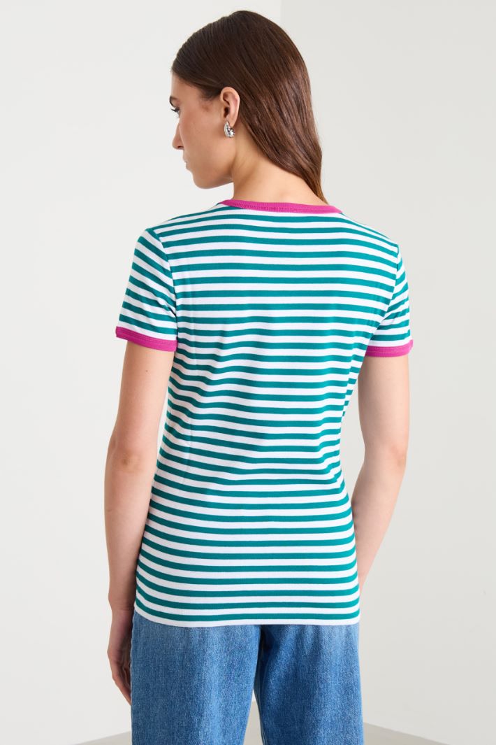 T-shirt a righe Intrend - 2